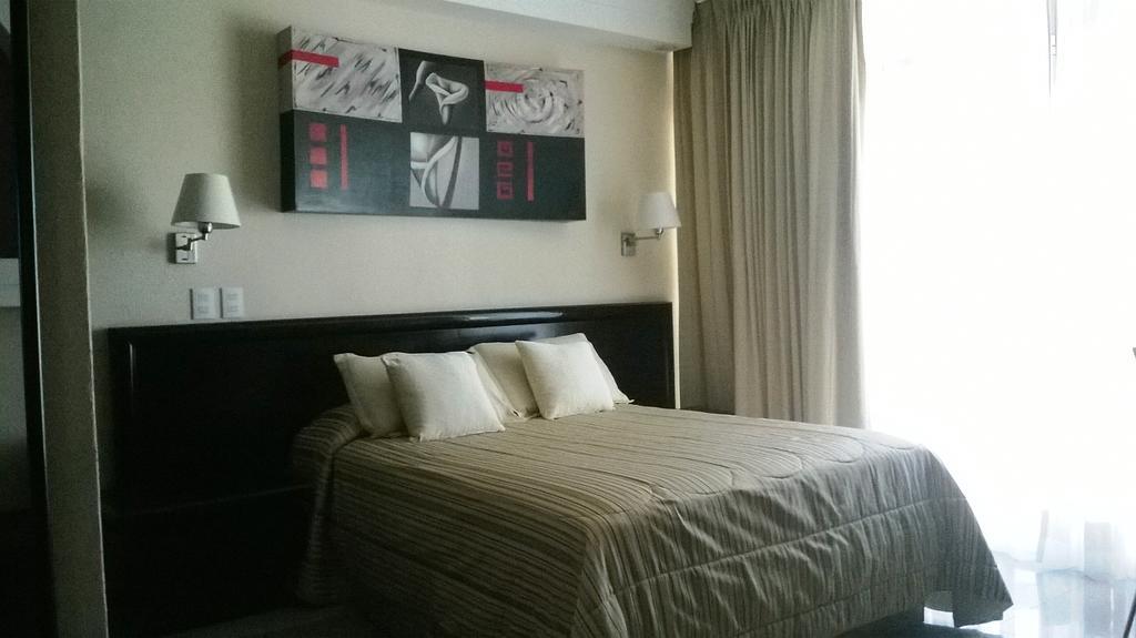 Hotel Mary Celaya  Pokoj fotografie